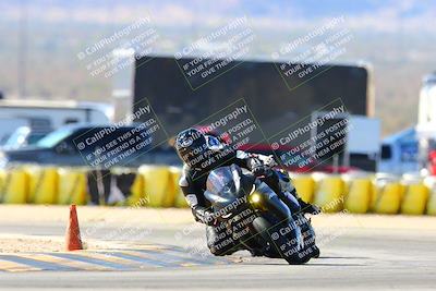 media/Feb-12-2022-SoCal Trackdays (Sat) [[3b21b94a56]]/Turn 2 (1045am)/